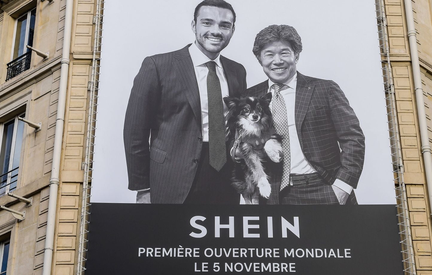 Piscina, aire acondicionado, árboles talados… Después de BHV y Shein, Frédéric Merlin se ve envuelto en un trabajo ilegal en Lyon Piscina, aire acondicionado, árboles talados… Después de BHV y Shein, Frédéric Merlin se ve envuelto en un trabajo ilegal en Lyon